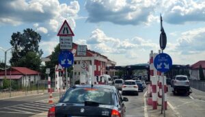Cât mai costă un permis de conducere...fals? 1.900 de euro și dosar penal