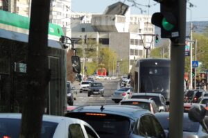 Lista celor 18 cele mai greoaie „dopuri” din traficul ieșean. „Le știu deja pe de rost”, spune șeful polițiștilor care dirijează circulația dimineața