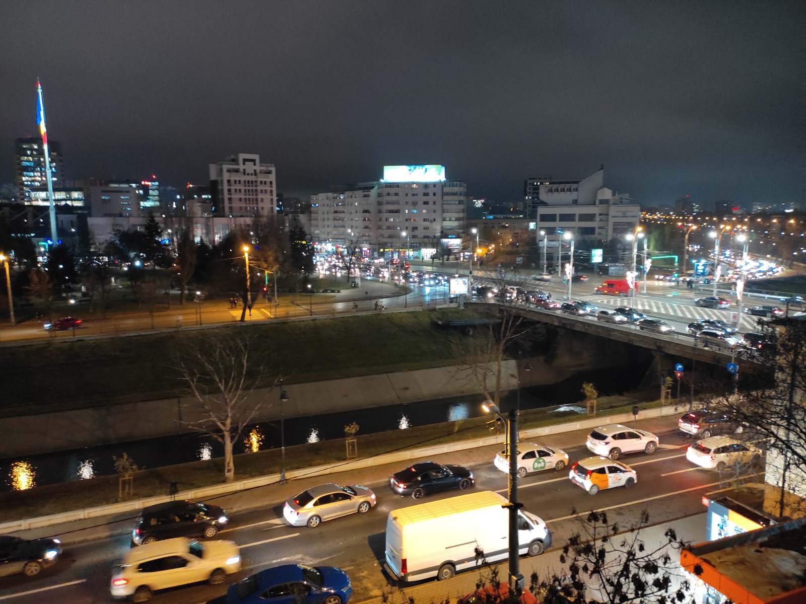 Imobilitatea urban&#259; | Avem zeci de puncte fierbin&#539;i &icirc;n traficul din Ia&#537;i. Care sunt acestea &#537;i cum le dep&#259;&#537;im? Ce solu&#539;ii ar fi pe viitor?