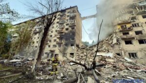 Atac rusesc masiv, cu rachete şi drone, asupra capitalei Ucrainei: Sunt cel puțin 14 morţi şi 55 de răniţi