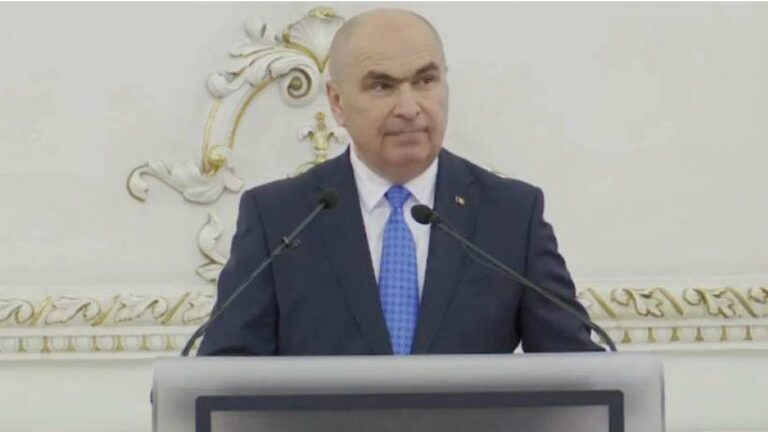 Bolojan: Situaţia actuală nu este despre orgolii personale, imagine şi nici măcar competiţie electorală