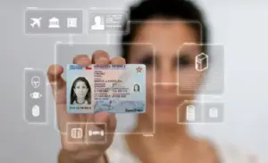 Știați că minorii pot călători în UE fără pașaport? Carte electronică de identitate pentru copii: ce avantaje oferă documentul digital?