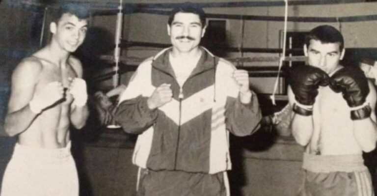 Povestea demnă de un roman a ieșeanului ce formează campioni mondiali. Din mină în Parlament, după ce a învins un cancer și s-a bătut cu nume grele ale lumii