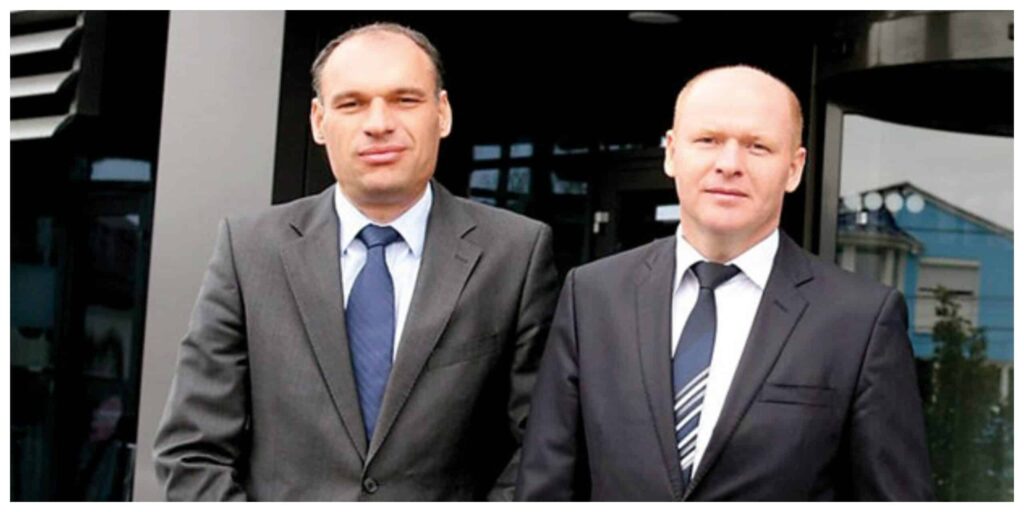„Mi-au zis la Registru să mă gândesc repede”. De unde vine numele rețelei Dedeman, brandul care i-a făcut miliardari pe frații Pavăl