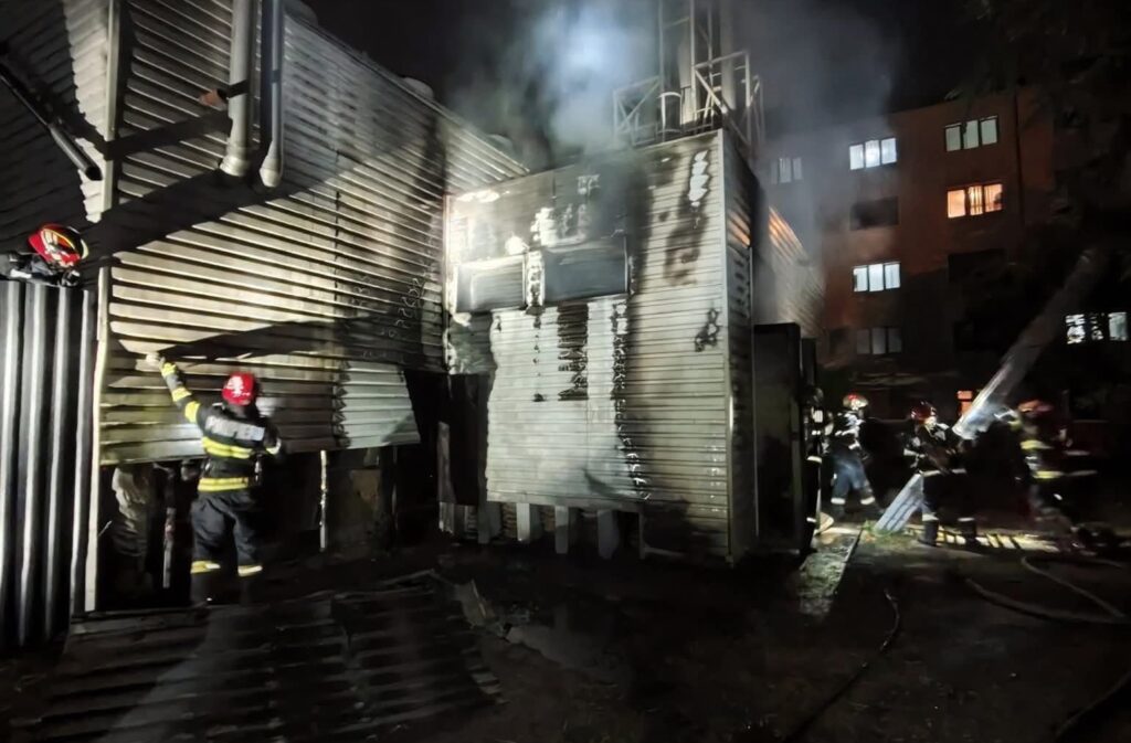  Explozie urmată de incendiu în Campusul „Tudor Vladimirescu”