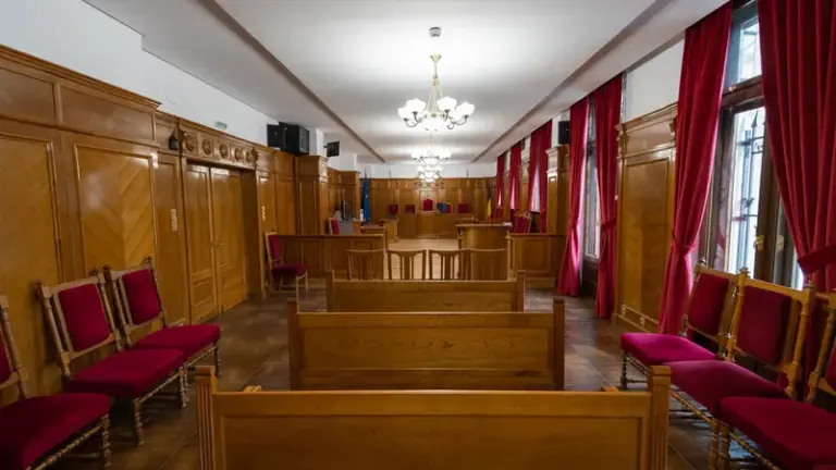 Sporurile incredibile pe care le primesc șoferii instanțelor de judecată. Ei își primesc drepturile restante, cu dobânzi penalizatoare, din 2018