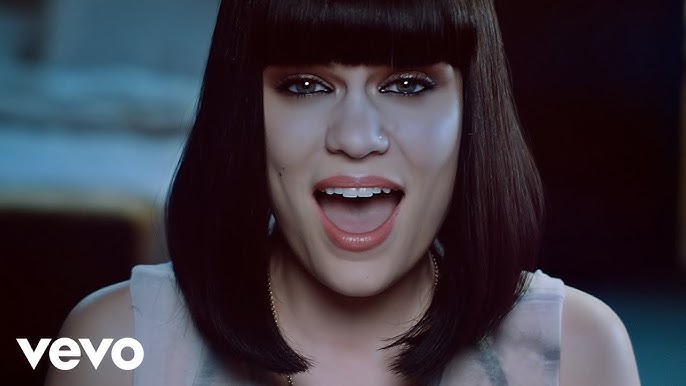 Cântăreața britanică Jessie J, diagnosticată cu cancer mamar