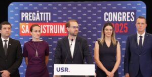 USR şi-a prezentat cei patru miniştri din viitorul guvern: Diana Buzoianu la Mediu, Oana Ţoiu la Externe, Radu Miruţă la Economie, Ionuţ Moşteanu la Apărare