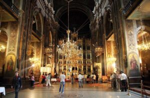 Cinci noi sfinte la Iași: poveștile femeilor care și-au dedicat viața credinței, iar acum sunt propuse spre canonizare de Mitropolie