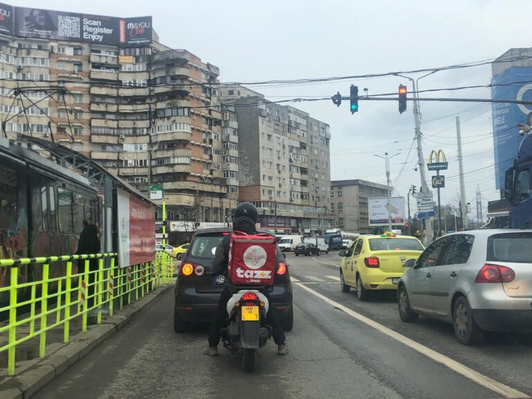 În Iași lucrează și cetățeni din Marea Caraibelor. Câteva mii de muncitori străini, majoritatea asiatici, pun umărul la economia locală