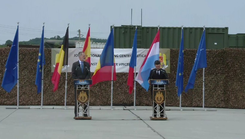 Nicuşor Dan şi Felipe al VI-lea, la Cincu – Dan: Prezenţa militarilor spanioli în România, dovadă clară a angajamentului Madridului faţă de apărarea colectivă