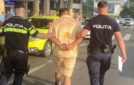 Un taximetrist a încasat de la un client de 90 de ani suma de 400 euro pentru o cursă de la Otopeni până în centrul Capitalei