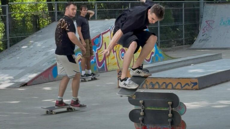 Ziua Skateboardingului a adunat zeci de pasionați în Iași. „Comunitatea a crescut și vrem să atragem cât mai mulți”