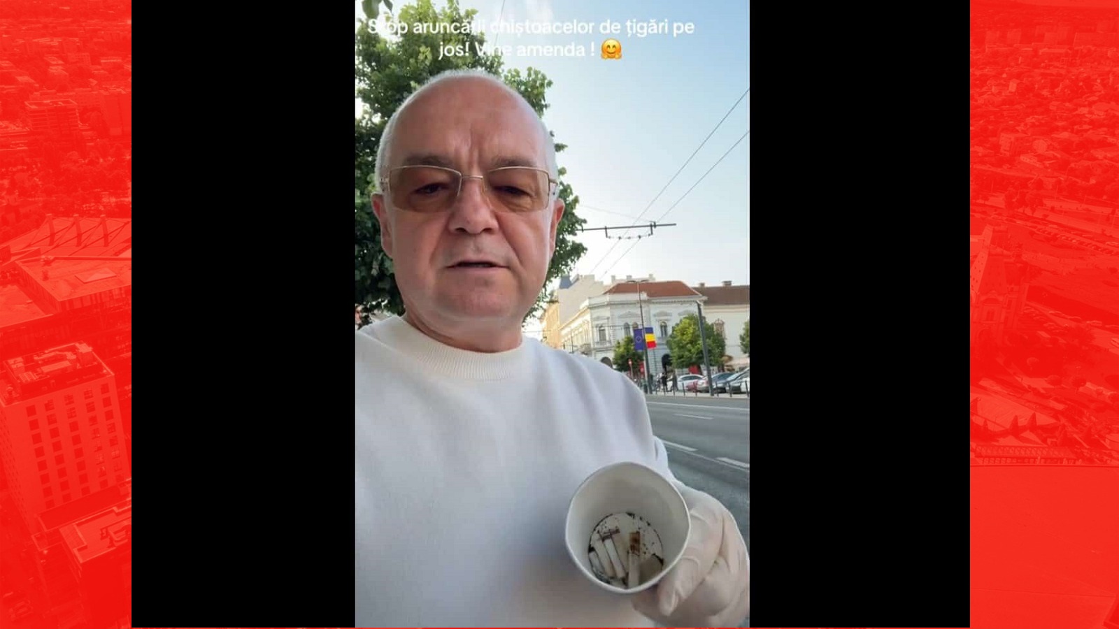  Primarul Emil Boc a strâns chiștoace de pe jos, în centrul orașului Cluj-Napoca. Amenință cu amenzi 