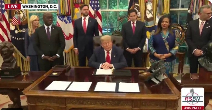 Rwanda şi RD Congo au semnat un acord de pace în SUA pentru a pune capăt luptelor şi pentru a atrage investiţii