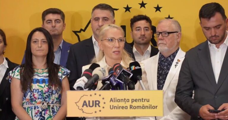 AUR depune moţiune de cenzură împotriva Guvernului Bolojan. Enache: Avem semnături de la grupurile AUR, SOS, POT şi neafiliaţi, numărul nu este suficient pentru a şi trece