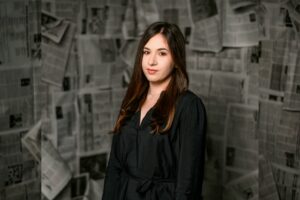 Și? Cum era în comunism? „Mama, tata și bunica spun că se trăia mai bine”. TikTok confirmă. Manualul tace