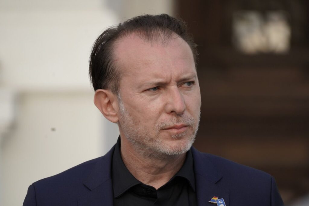 Aritmetica deficitului: Florin Cîțu, fost premier, critică lipsa de rezultate după un an de „austeritate” și trei ani de taxe mai mari