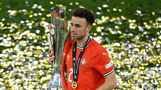UPDATE A murit marele fotbalist Diogo Jota, alături de fratele său. Atacantul lui Liverpool a decedat într-un cumplit accident rutier, în Spania, în timpul unei depășiri