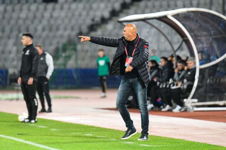 FOTBAL Unde au ajuns jucătorii și antrenorii care au îngropat Politehnica? Unii sunt în eșaloane de elită, chiar și în cupele europene, alții sunt șomeri