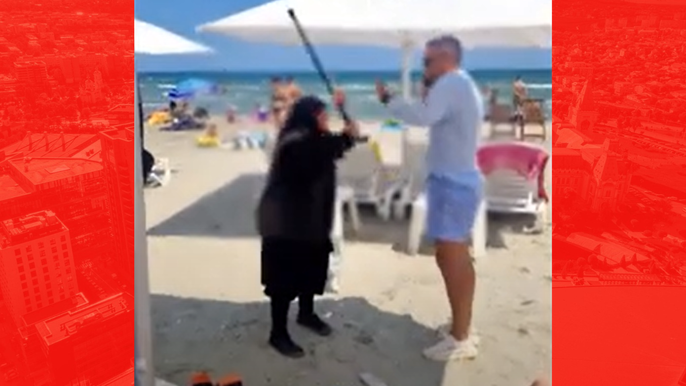 VIDEO| Un bărbat a fost agresat de o cerșetoare pe o plajă din Mamaia Nord