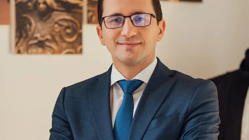  Un fost polițist, acum judecător în CSM, îl atacă dur pe Bolojan fiindcă vrea să-i taie pensia