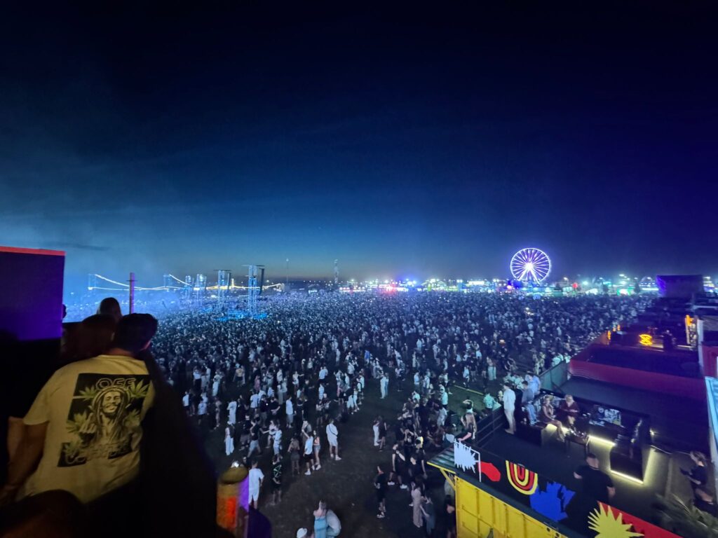  La ce să fii atent dacă vrei să mergi anul viitor la „Beach, Please!”? Experiența unei tinere din Iași