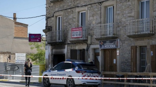  Două femei moarte şi şase persoane rănite, într-un incendiu la un bordel din Spania