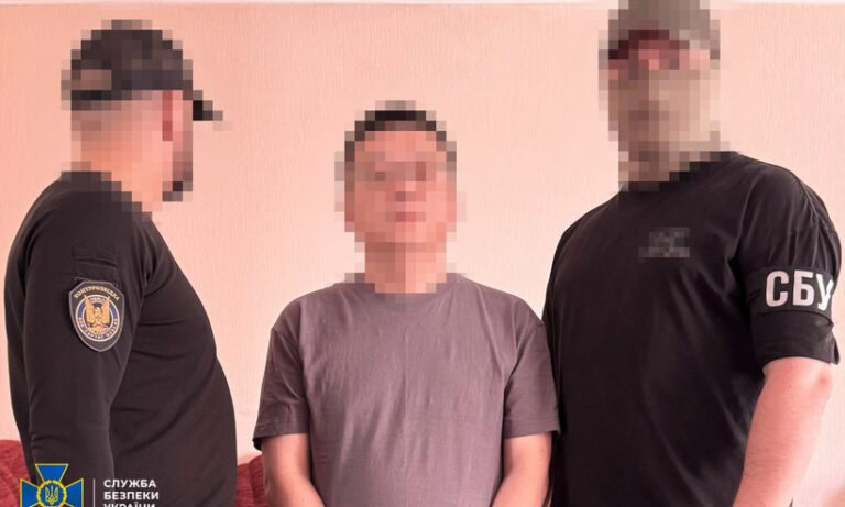 Ucraina a arestat doi cetăţeni chinezi pentru presupus spionaj