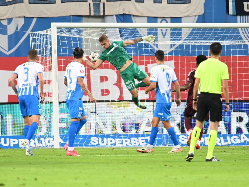  Universitatea Craiova s-a calificat în turul trei preliminar al Conference League, după 4-0 cu FK Sarajevo