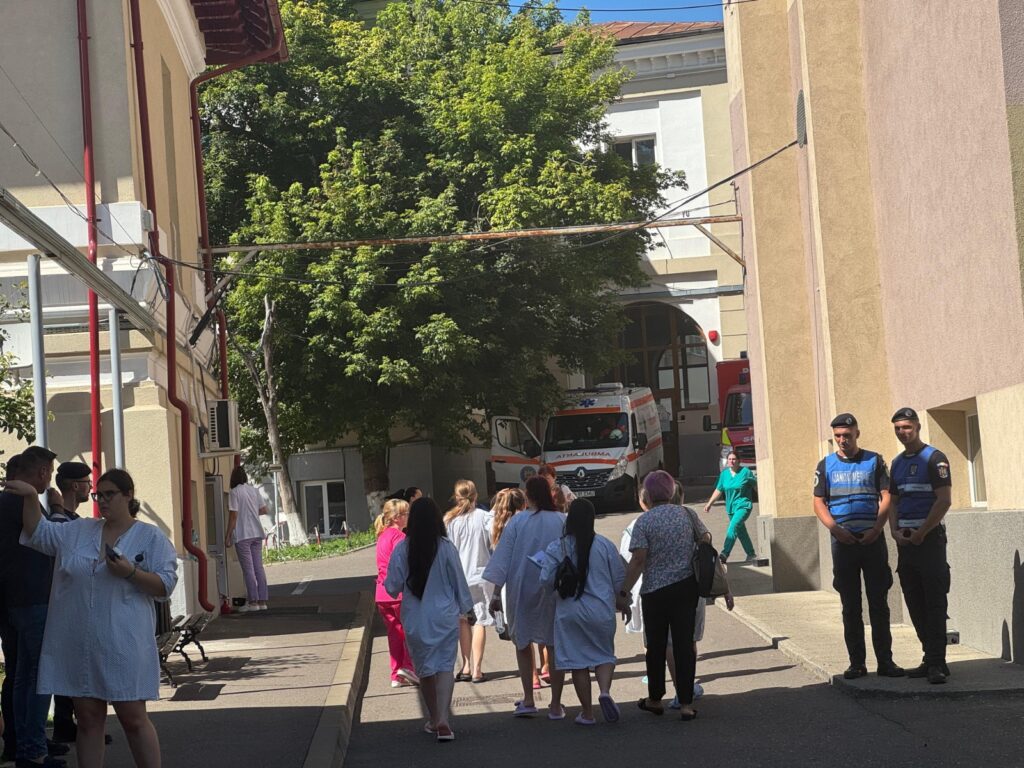  A intrat în travaliu la „Cuza Vodă” și a născut la „Elena Doamna”. Cum au trăit gravidele incendiul de la maternitate. „Mi-a fost teamă pentru viața copilului meu”