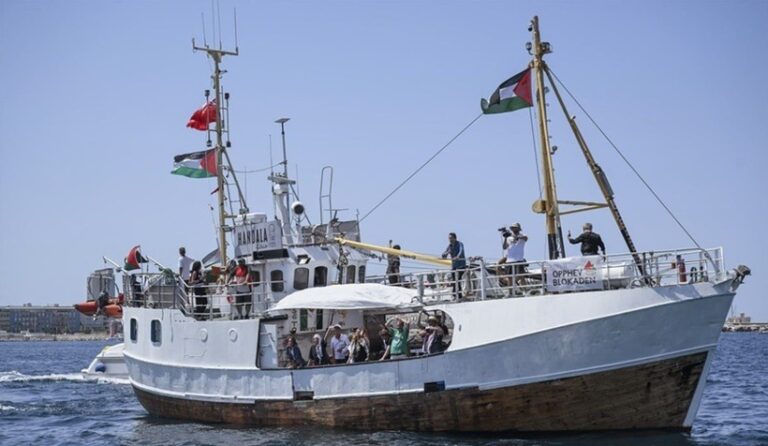 Flotila Libertăţii anunţă că a pierdut contactul cu un vapor  cu ajutor umanitar cu destinație Fâşia Gaza