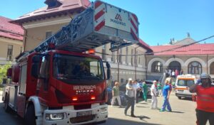 Incendiul a scos din joc peste două săptămâni Maternitatea „Cuza Vodă”. Robert Dâncă: „Am reluat activitatea în proporție de aproximativ 70-80%”