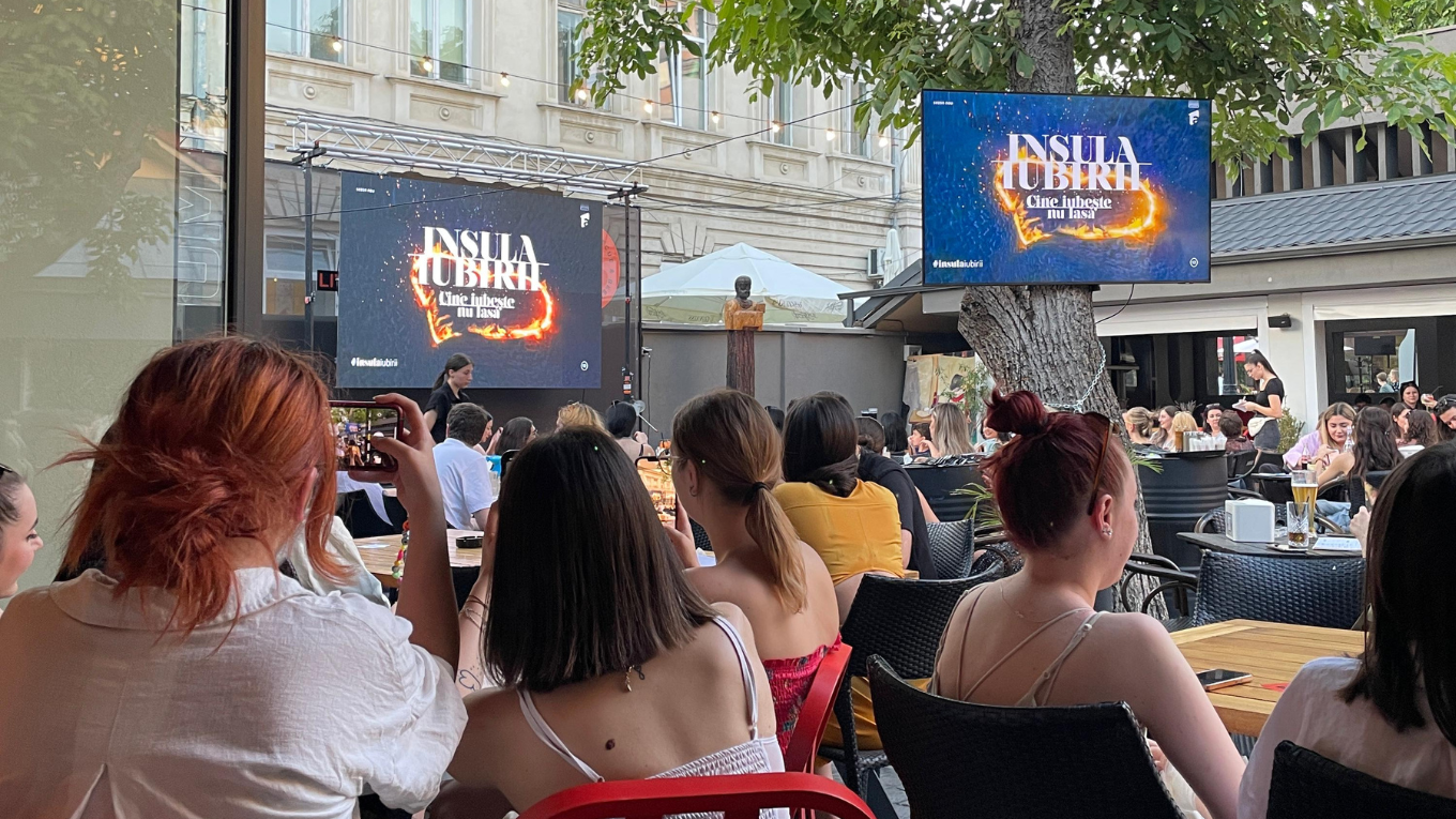 Fenomenul „Insula Iubirii” blochează Iașul: localurile sunt pline, iar premiera se vede ca un meci de Champions League