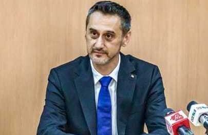Primarul Slatinei anunţă că va protesta în faţa Guvernului, alături de alţi aleşi, dacă nu i se vor finanţa străzile începute în municipiu