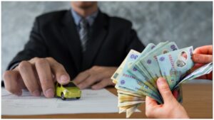Creșteri semnificative la RCA după ridicarea plafonării: asigurătorii măresc tarifele cu peste 10%