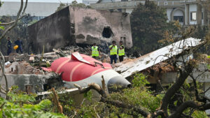 Pilotul avionului Air India ar fi provocat intenționat teribilul accident din orașul Ahmedabad, din vestul Indiei