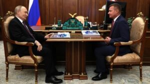 Ministrul rus care s-ar fi sinucis era vizat de o anchetă pentru deturnare de fonduri