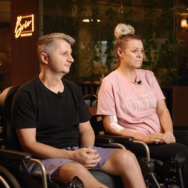 Soț și soție, la Spitalul de Recuperare Medicală Arcadia din Iași: împreună au făcut primii pași către recuperare, după un accident rutier