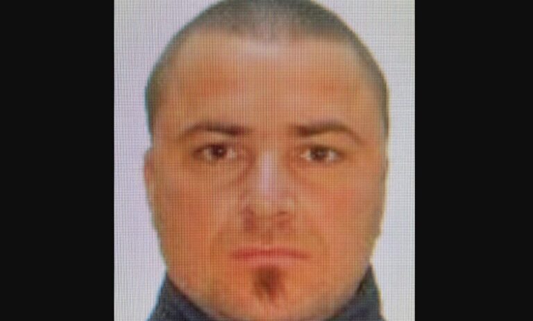 Femeie găsită carbonizată într-o casă din judeţul Mureş - un bărbat suspectat de omor