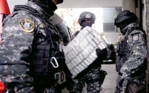 Drogurile cuceresc Iașul | Au pierdut sau nu autoritățile lupta cu stupefiantele? Cum a evoluat combaterea traficului în ultimii 25 de ani, la Iași: legi și anchete. Au fost și dosare mari: cocaină vândută cu sacul de 50 kg