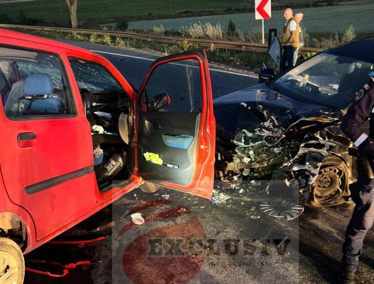 UPDATE | Accident rutier grav la Strunga azi în zorii zilei. Cinci persoane implicate, trei fiind transportate la spital