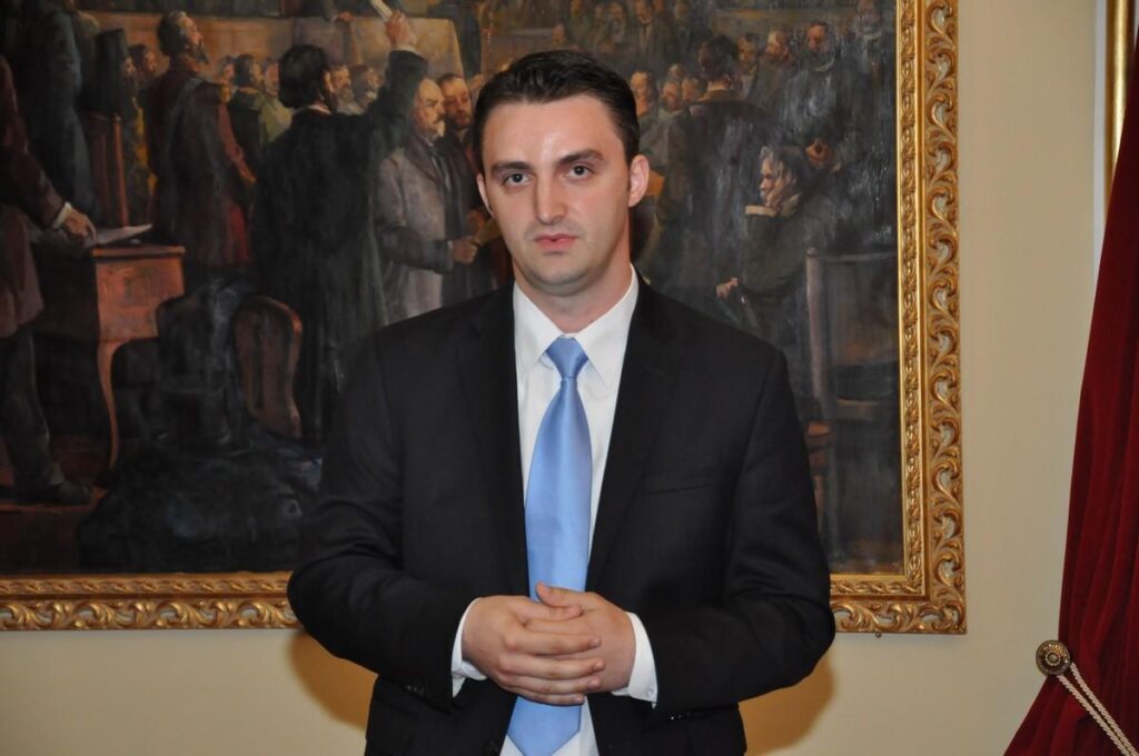  Și artiștii se pregătesc de „coabitarea” cu AI. Interviu cu decanul de la Facultatea de Arte Vizuale și Design, UNAGE Iași (II)