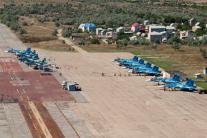 Atac cu drone ucrainiene asupra unui important aerodrom din Crimeea. Mai multe avioane de luptă rusești ar fi fost distruse