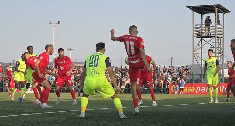 FOTBAL Victorie importantă pentru Poli, pe filiera spaniolă Fernandez - Inglada, joc încă în suferință