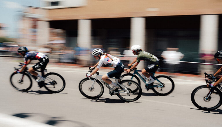 Cicliştii de la Israel-Premier Tech după manifestaţiile propalestiniene din La Vuelta: „Am primit ameninţări cu moartea, ne este frică” 