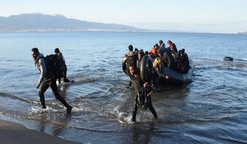  Mii de migranţi au traversat Canalul Mânecii după un nou acord dintre Marea Britanie şi Franţa privind imigraţia