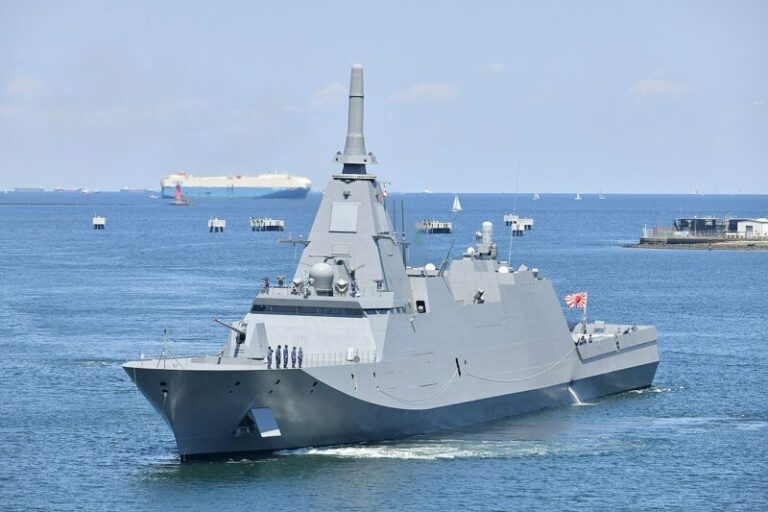 Australia se înarmează: va cumpăra 11 fregate „invizibile” pe radar din clasa Mogami
