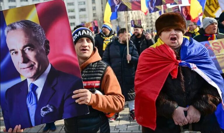 Cum au declanșat Călin Georgescu și George Simion ura față de străini. O „lucrare” făcută în 5 ani