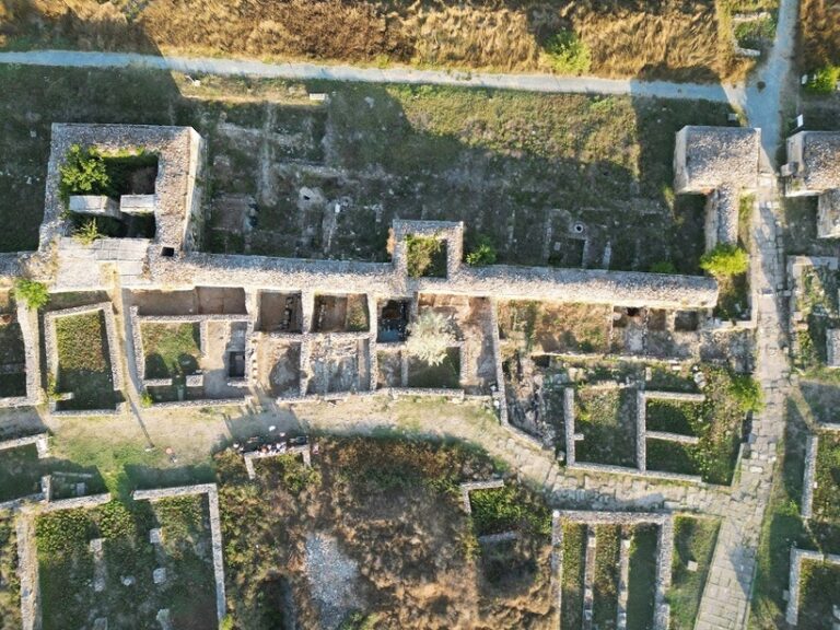 Tezaur vechi de aproape două milenii, descoperit la Histria